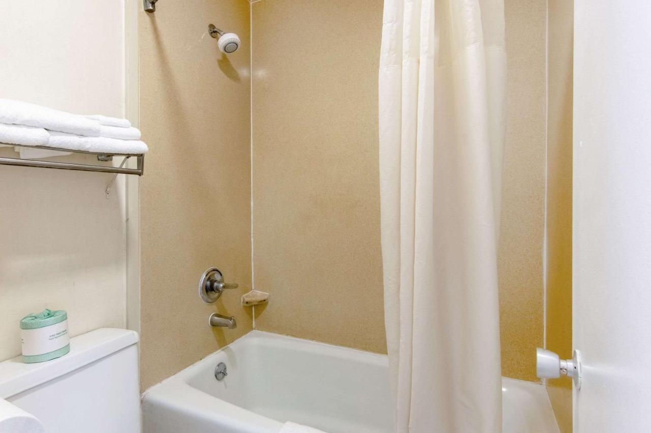 Red Roof Inn La Grange Luaran gambar